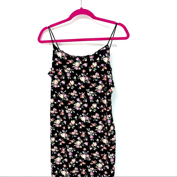 Large Black Floral Print Lettuce Trim Mini Dress - Picture 2 of 7